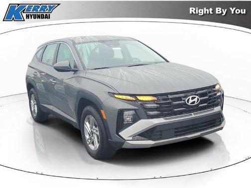 Hampton Gray 2025 Hyundai TUCSON SE