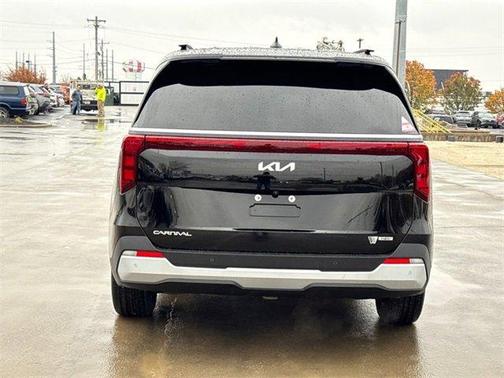 2025 Kia Carnival Hybrid EX
