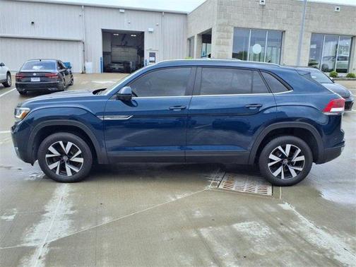 2021 Volkswagen Atlas Cross Sport 2.0T SE