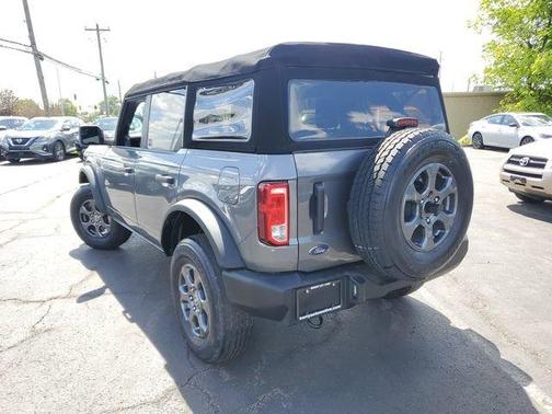 Gray Metallic 2021 Ford Bronco Big Bend