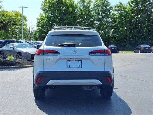 2023 Toyota Corolla Cross XLE