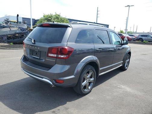 Granite Crystal Clearcoat Metallic 2016 Dodge Journey Crossroad