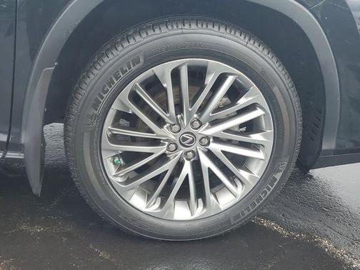 Caviar 2022 Lexus RX 450h Base