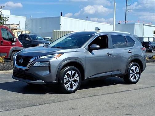 2022 Nissan Rogue SV