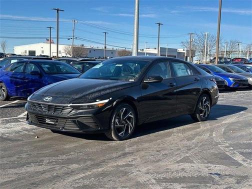 2025 Hyundai ELANTRA HEV SEL Sport