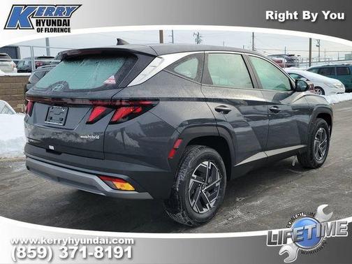 2026 Hyundai TUCSON Hybrid Blue SE