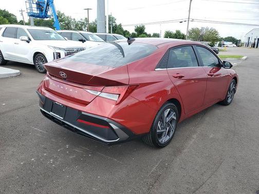 Red 2025 Hyundai ELANTRA SEL Convenience