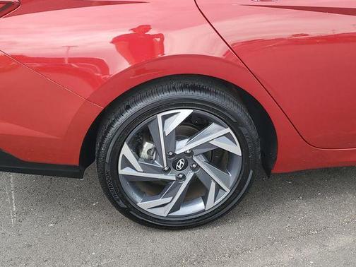 Red 2025 Hyundai ELANTRA SEL Convenience