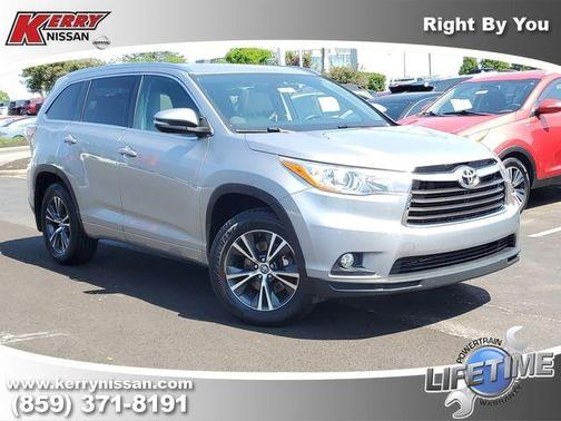Silver Sky Metallic 2016 Toyota Highlander XLE