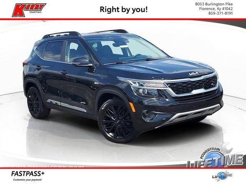 Cherry Black 2023 Kia Seltos Nightfall