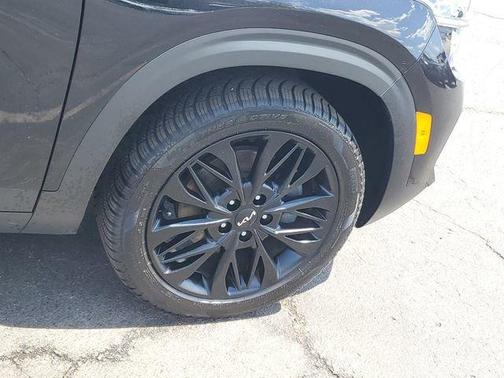 Cherry Black 2023 Kia Seltos Nightfall