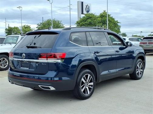 2023 Volkswagen Atlas 2.0T SE