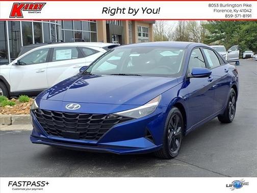 2022 Hyundai ELANTRA SEL