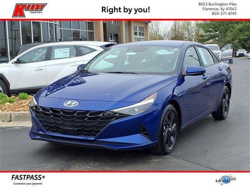2022 Hyundai ELANTRA SEL