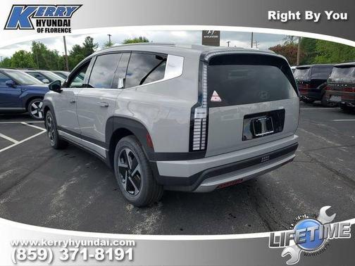 Cyber Gray 2026 Hyundai IONIQ 9 SE