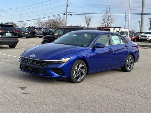 2025 Hyundai ELANTRA Limited