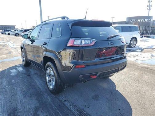 2019 Jeep Cherokee Trailhawk