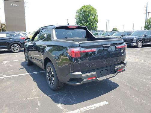 Phantom Black 2026 Hyundai SANTA CRUZ SEL