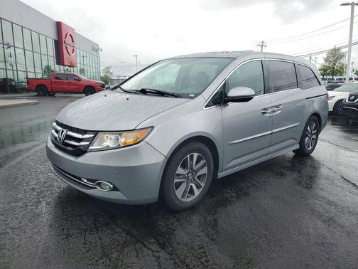 Lunar Silver Metallic 2016 Honda Odyssey Touring Elite