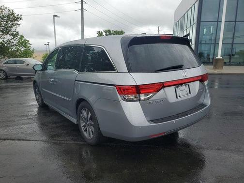 Lunar Silver Metallic 2016 Honda Odyssey Touring Elite