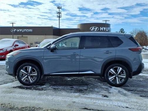 2021 Nissan Rogue Platinum