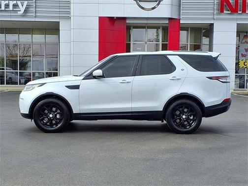 2020 Land Rover Discovery SE