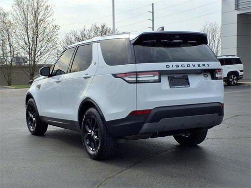 2020 Land Rover Discovery SE