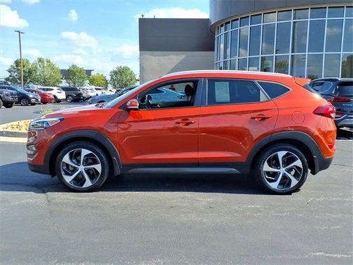 2016 Hyundai TUCSON Sport