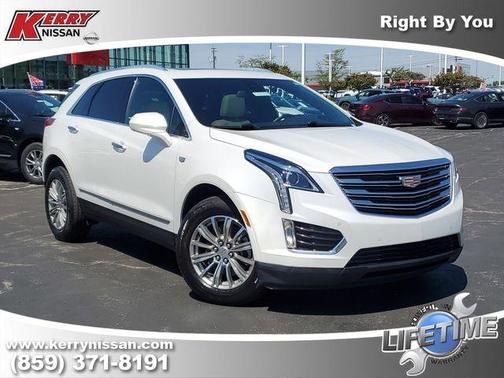 Crystal White Tri-Coat 2019 Cadillac XT5 Luxury