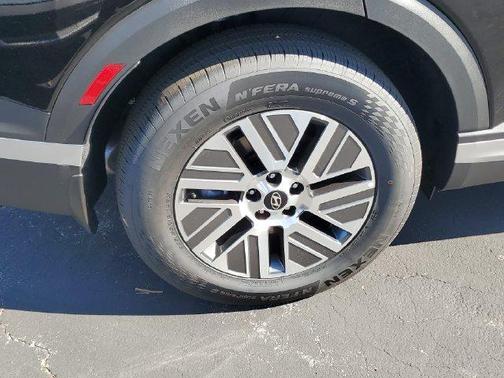 Abyss Black Pearl 2027 Hyundai PALISADE SEL