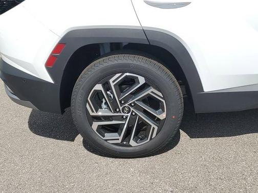 White Pearl 2026 Hyundai TUCSON Limited
