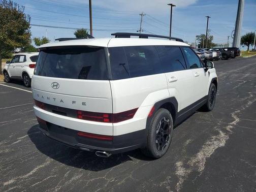 White 2027 Hyundai SANTA FE SEL