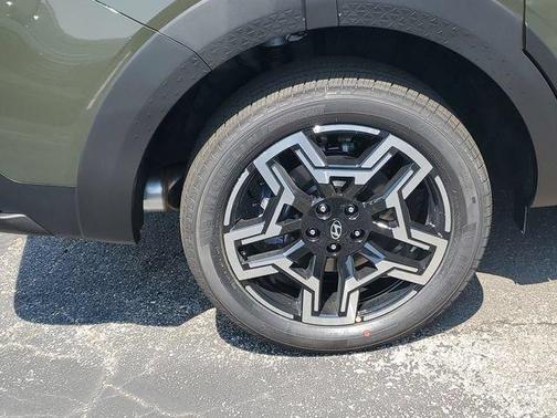 Green 2026 Hyundai SANTA CRUZ Limited
