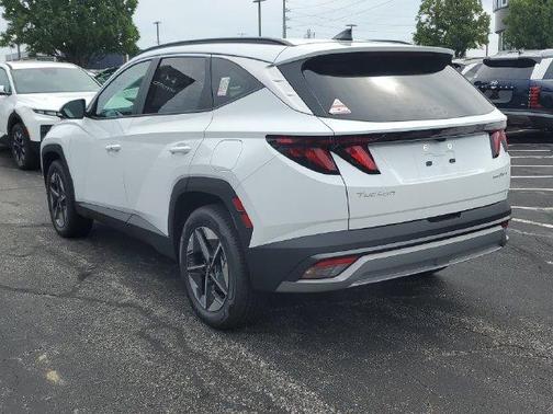 Pearl 2026 Hyundai TUCSON Plug-In Hybrid SEL