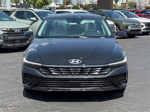 2025 Hyundai ELANTRA HEV Limited