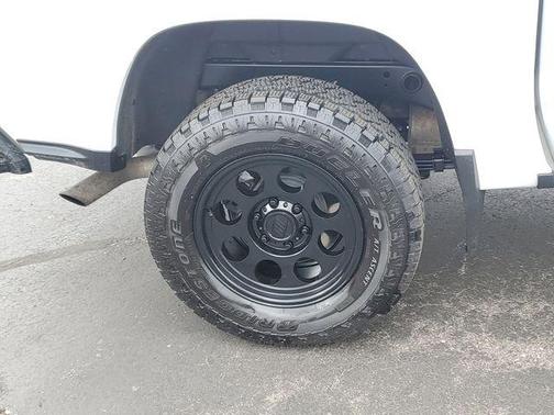 Summit White 2023 Chevrolet Colorado WT