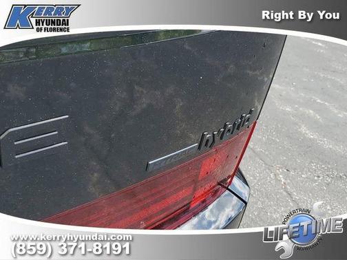 Phantom Black 2026 Hyundai SANTA FE HEV Calligraphy