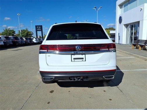 2025 Volkswagen Atlas 2.0T SE w/Technology