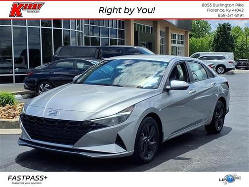 2022 Hyundai ELANTRA SEL