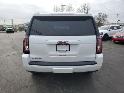 2016 GMC Yukon SLT