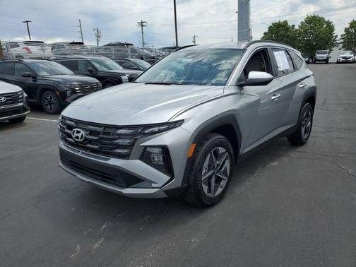 Shimmering Silver 2026 Hyundai TUCSON SEL