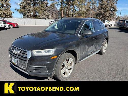 Black Metallic 2018 Audi Q5 2.0T Tech Premium
