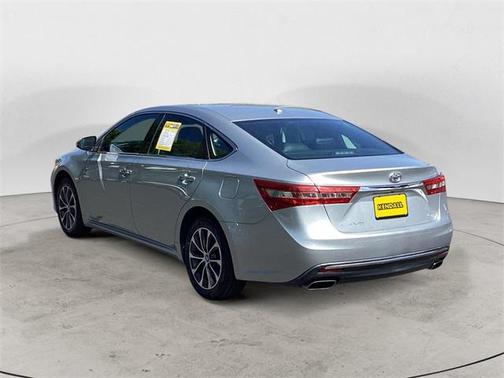2018 Toyota Avalon XLE Premium