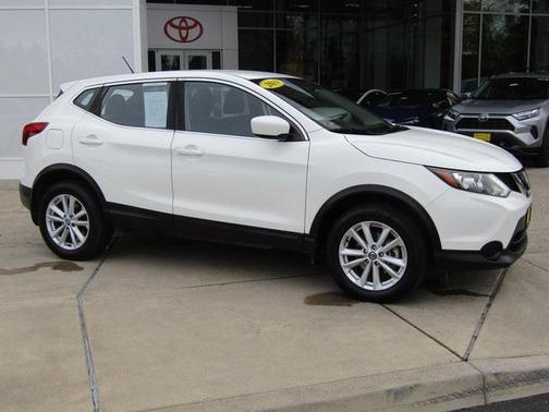 2019 Nissan Rogue Sport S