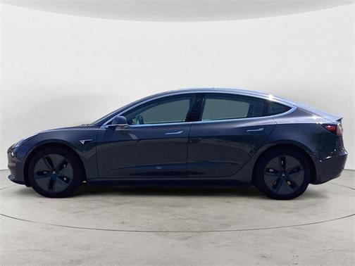 2019 Tesla Model 3 Standard Range