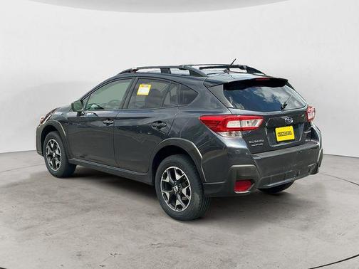 Dark Gray Metallic 2018 Subaru Crosstrek 2.0i