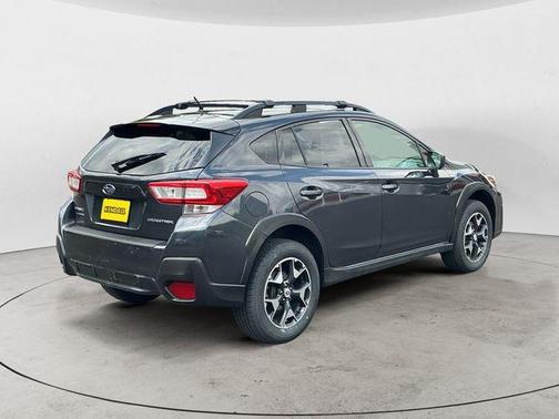 Dark Gray Metallic 2018 Subaru Crosstrek 2.0i