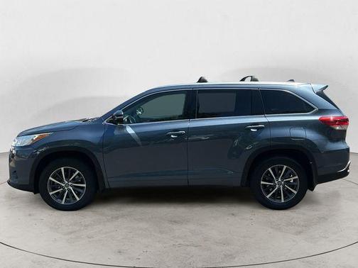 Shoreline Mist 2018 Toyota Highlander XLE