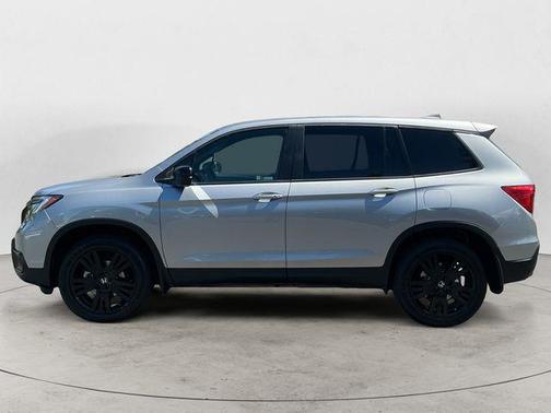 Lunar Silver Metallic 2021 Honda Passport AWD Sport
