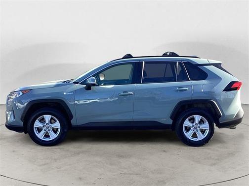 2019 Toyota RAV4 Hybrid XLE
